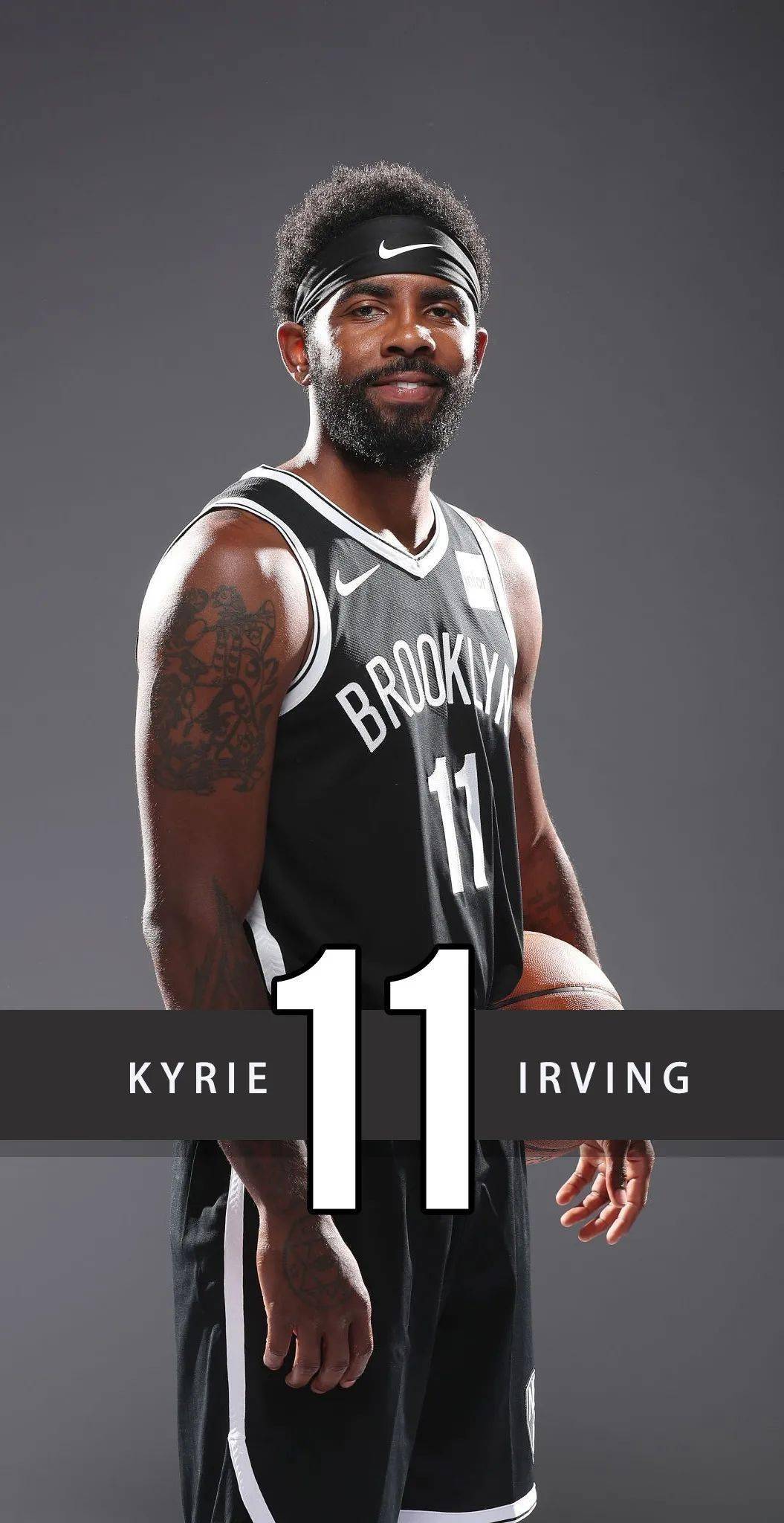 赛场背后的 赛场背后的